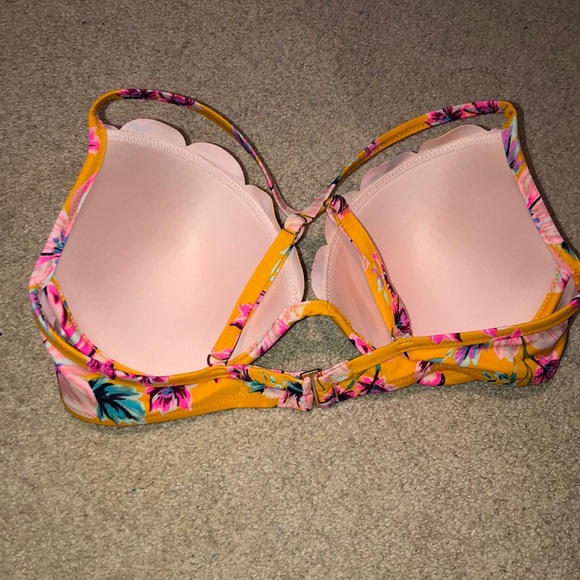 Shade and Shore Yellow Bikini - Picture 6 of 6